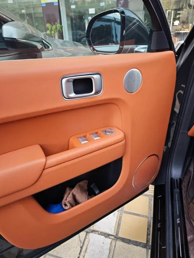 2023 Li L7 Range Extended 154HP REEV 40.9KWH,autocango,china used car exporter,china ev exporter,chinese used car exporter,chinese used ev exporter