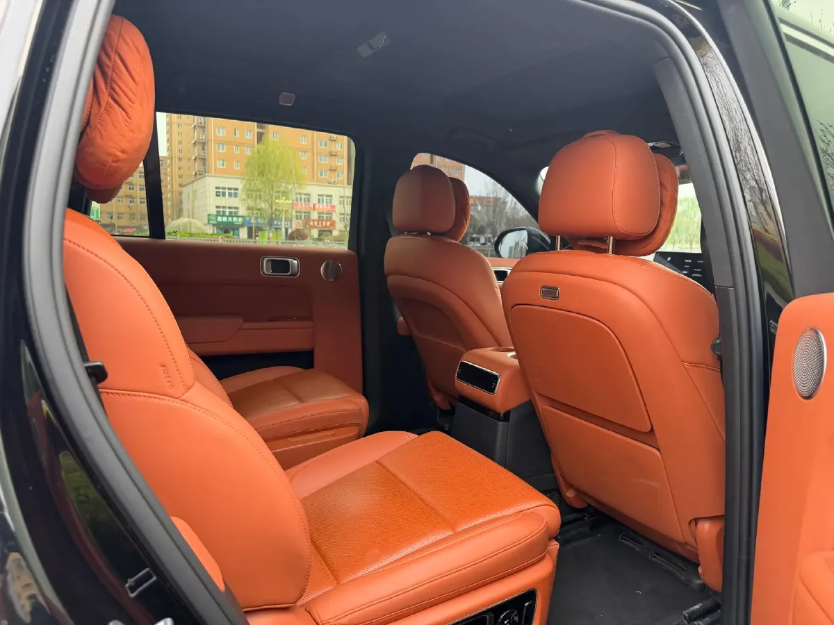 2024 Li L9 Range Extended 154HP REEV 52.3KWH,autocango,china used car exporter,china ev exporter,chinese used car exporter,chinese used ev exporter