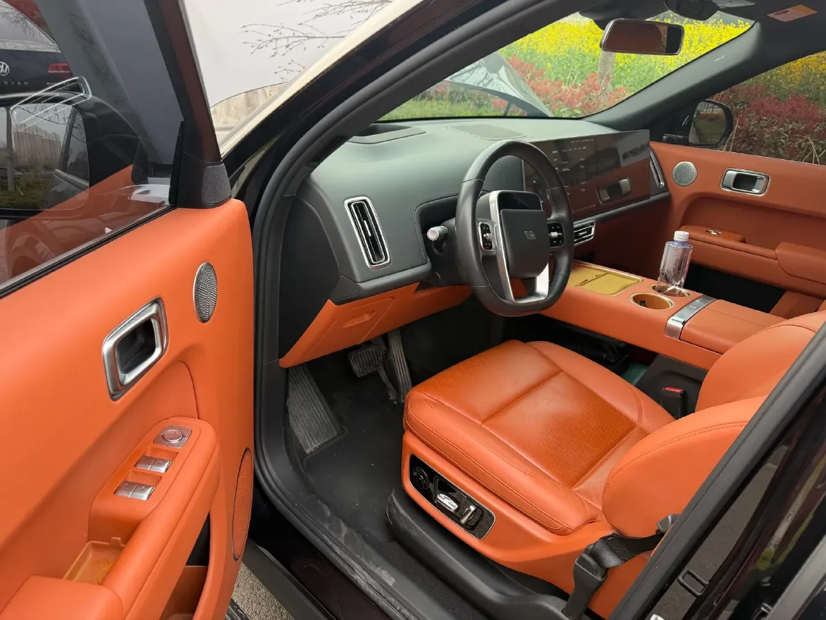 2024 Li L9 Range Extended 154HP REEV 52.3KWH,autocango,china used car exporter,china ev exporter,chinese used car exporter,chinese used ev exporter