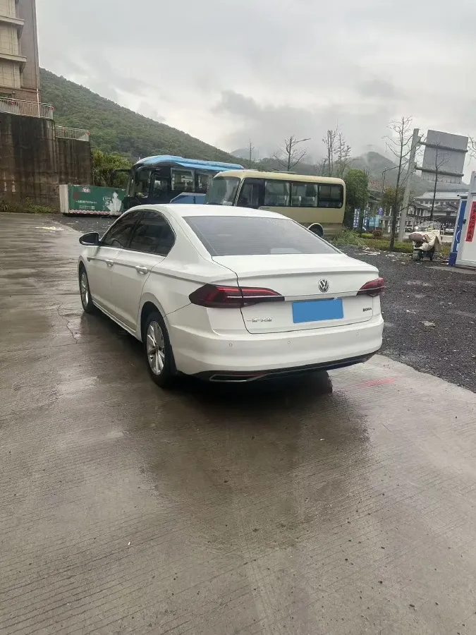 2019 Bestune T77 1.2T 143HP L4 7DCT,autocango,china used car exporter,china ev exporter,chinese used car exporter,chinese used ev exporter