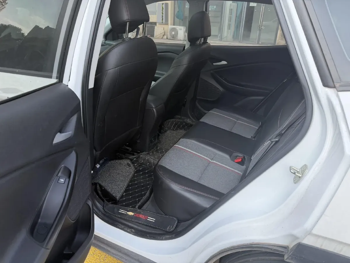 2019 Chevrolet Trax 1.0T 125HP L3 6AT,autocango,china used car exporter,china ev exporter,chinese used car exporter,chinese used ev exporter