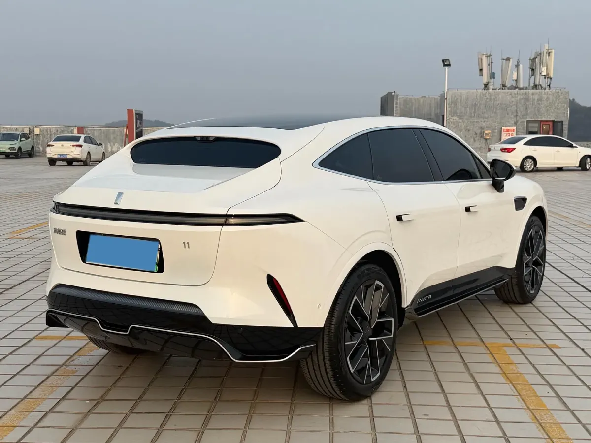 2024 Avatr 11 BEV 90KWH,autocango,china used car exporter,china ev exporter,chinese used car exporter,chinese used ev exporter