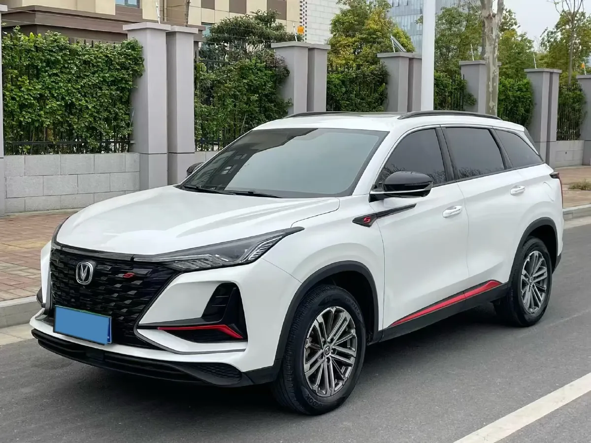 2022 ChangAn CS75 Plus 1.5T 178HP L4 6AT,autocango,china used car exporter,china ev exporter,chinese used car exporter,chinese used ev exporter