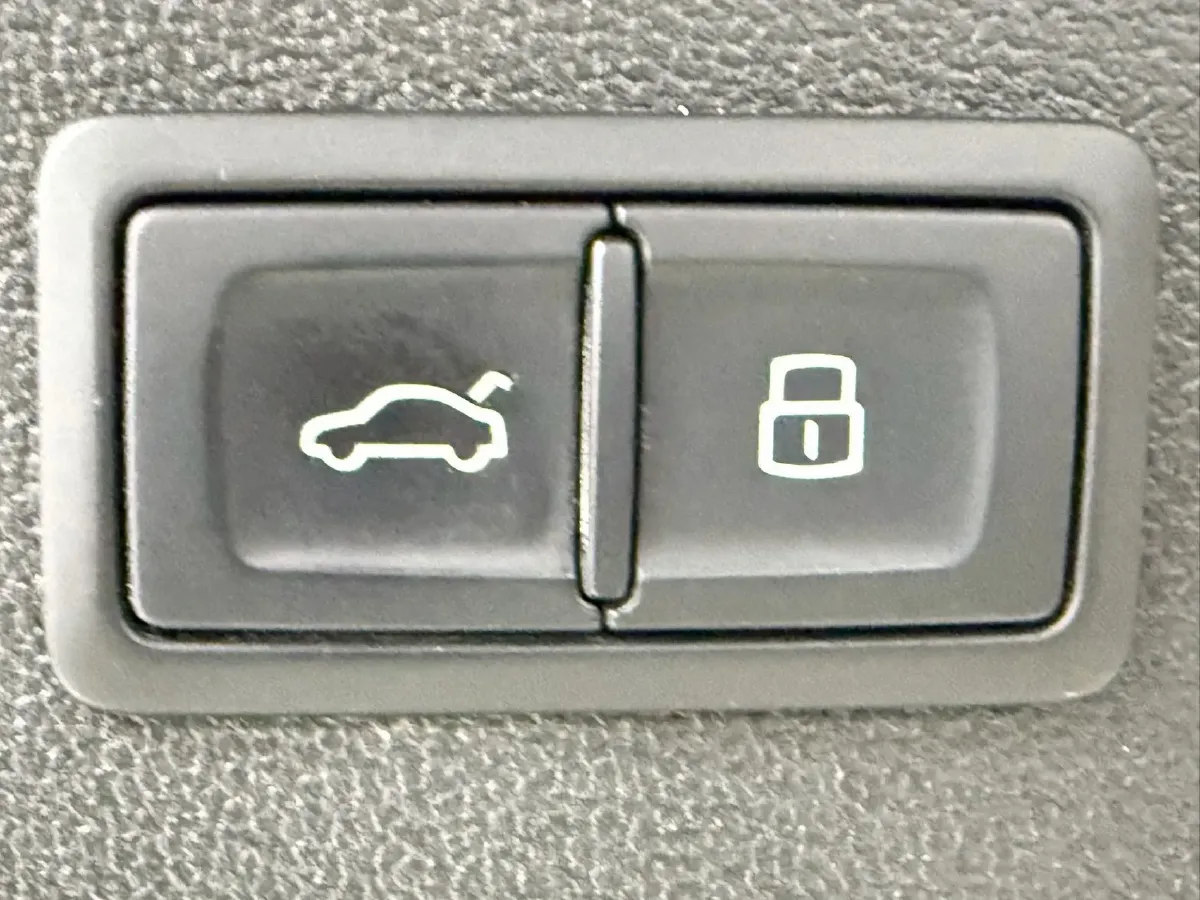 2021 Audi A3 1.4T 150HP L4 7DCT,autocango,china used car exporter,china ev exporter,chinese used car exporter,chinese used ev exporter