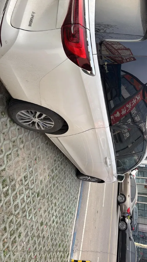 2020 Buick GL8 2.0T 237HP L4 9AT,autocango,china used car exporter,china ev exporter,chinese used car exporter,chinese used ev exporter