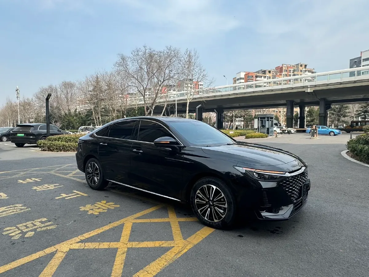 2024 Fulwin FulwinA8 1.5T 156HP L4 1DHT PHEV 18.3KWH,autocango,china used car exporter,china ev exporter,chinese used car exporter,chinese used ev exporter