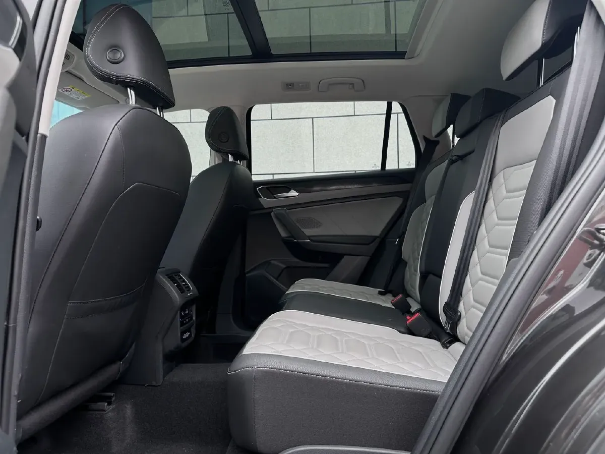 2023 Volkswagen Tayron 1.4T 150HP L4 7DCT,autocango,china used car exporter,china ev exporter,chinese used car exporter,chinese used ev exporter