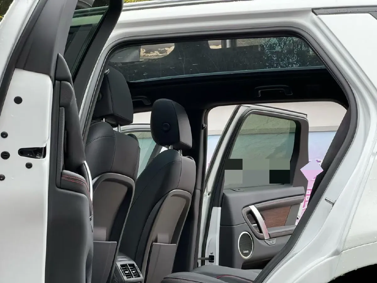 2023 Land Rover Discovery Sport 2.0T 249HP L4 9AT,autocango,china used car exporter,china ev exporter,chinese used car exporter,chinese used ev exporter