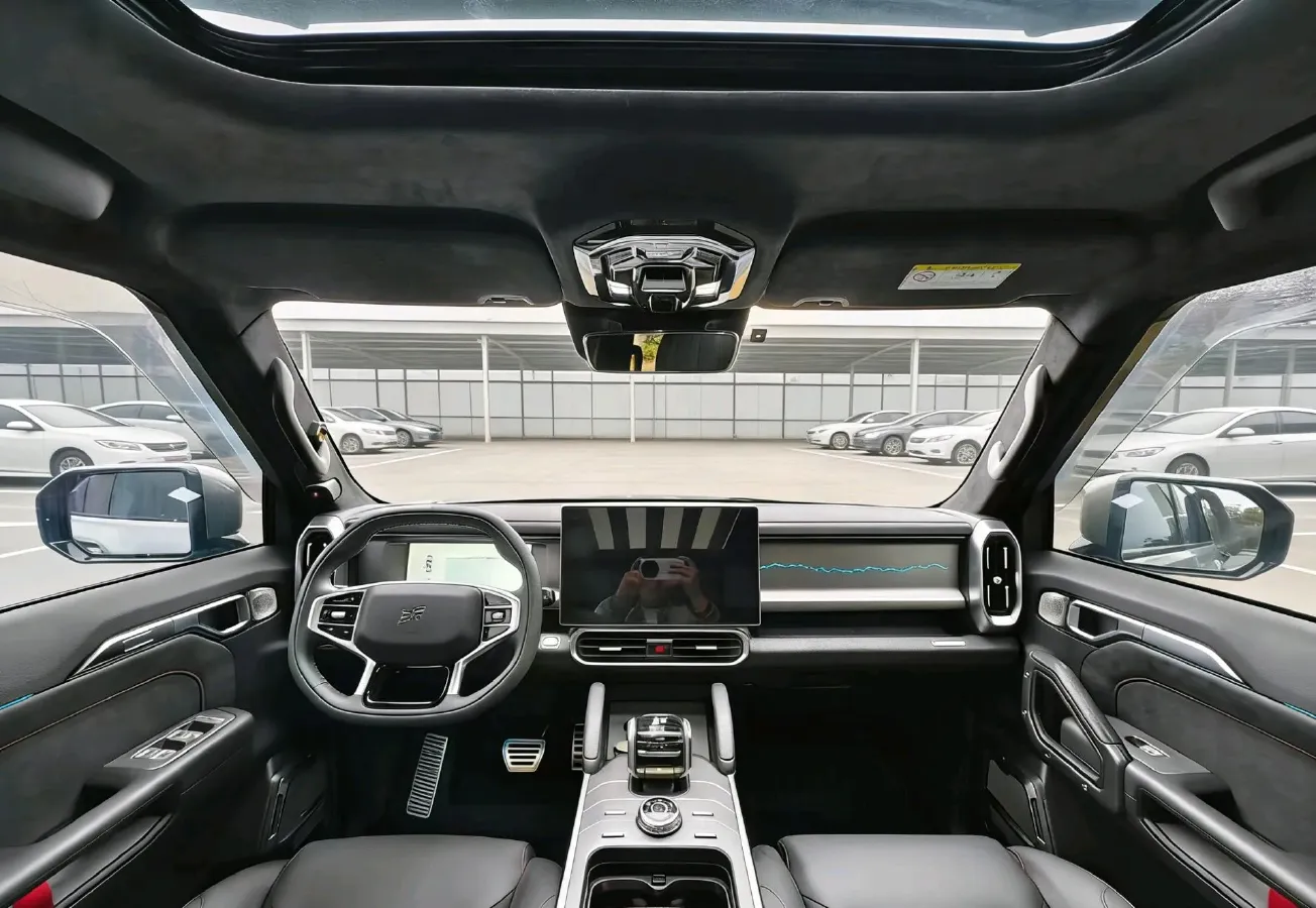 2023 Jetour Traveller 2.0T 254HP L4 7DCT,autocango,china used car exporter,china ev exporter,chinese used car exporter,chinese used ev exporter