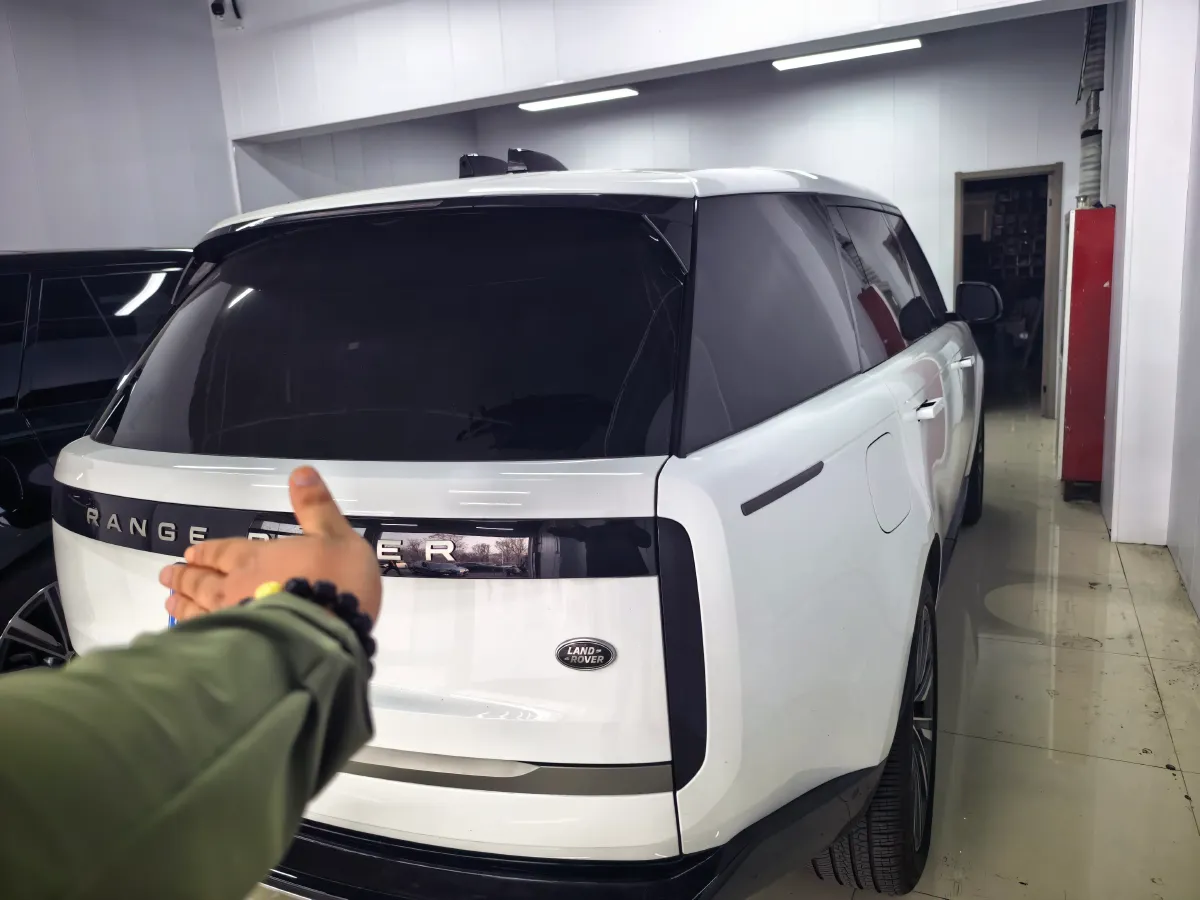 2025 Land Rover Range Rover 3.0T 400HP L6 8AT,autocango,china used car exporter,china ev exporter,chinese used car exporter,chinese used ev exporter