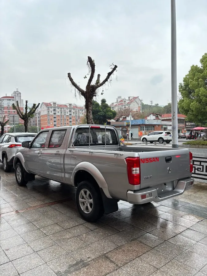 2023 Dongfeng RuiQi 2.4T 165HP L4 5MT,autocango,china used car exporter,china ev exporter,chinese used car exporter,chinese used ev exporter