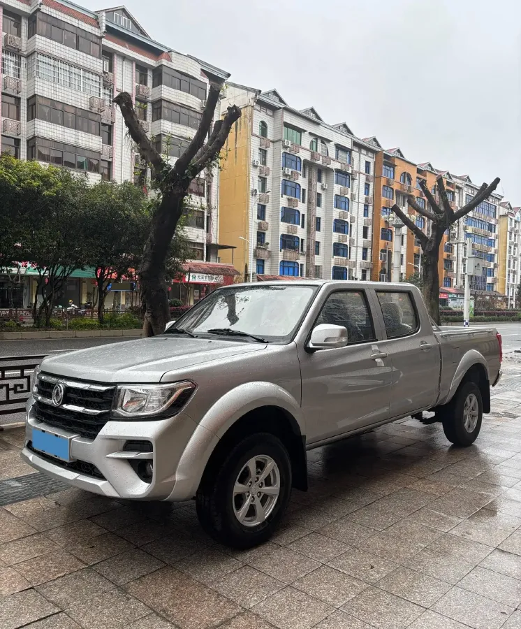 2023 Dongfeng RuiQi 2.4T 165HP L4 5MT,autocango,china used car exporter,china ev exporter,chinese used car exporter,chinese used ev exporter