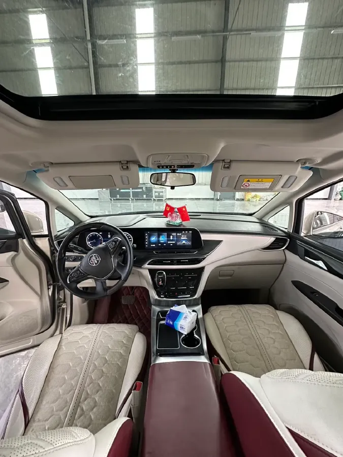 2021 Buick GL8 2.0T 237HP L4 9AT,autocango,china used car exporter,china ev exporter,chinese used car exporter,chinese used ev exporter