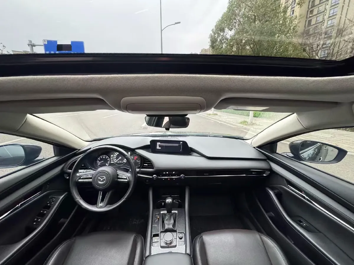 2021 Mazda 3 Axela 2.0L 158HP L4 6AT,autocango,china used car exporter,china ev exporter,chinese used car exporter,chinese used ev exporter