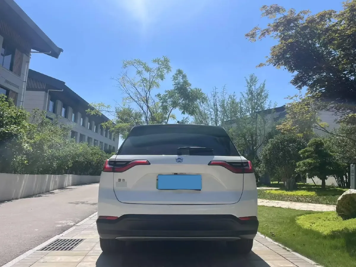 2018 NIO ES8 BEV 70KWH,autocango,china used car exporter,china ev exporter,chinese used car exporter,chinese used ev exporter