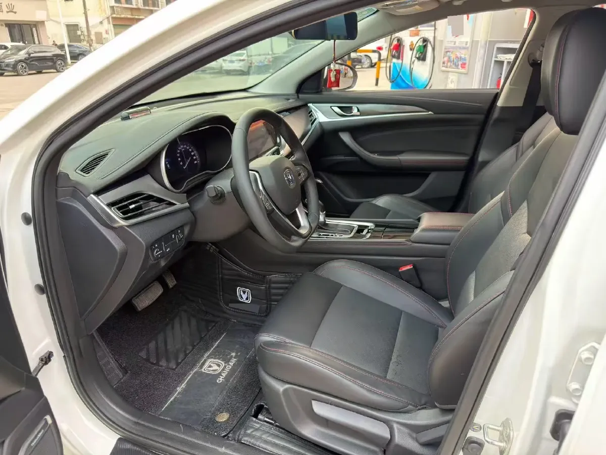2019 ChangAn Eado 1.4T 158HP L4 7DCT,autocango,china used car exporter,china ev exporter,chinese used car exporter,chinese used ev exporter