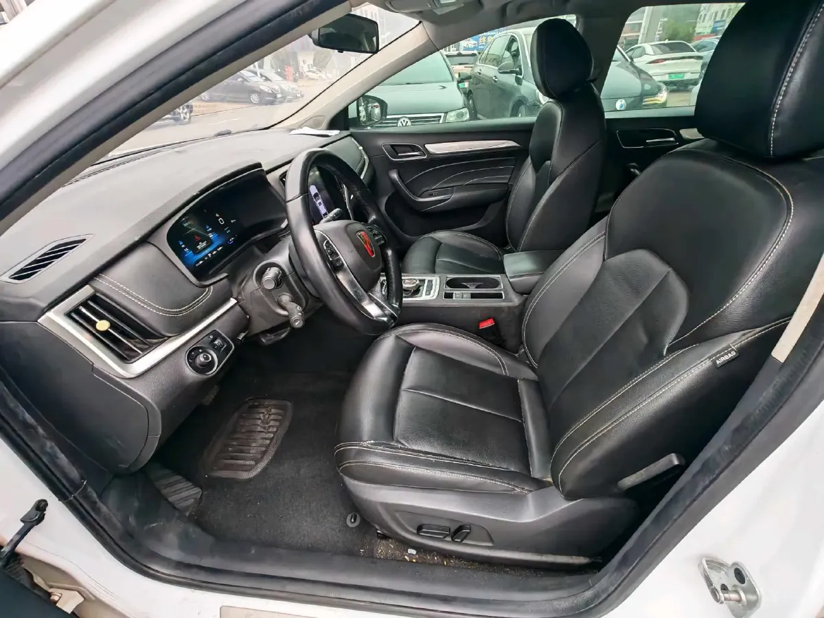 2018 Roewe i6 1.0T 125HP L3 7DCT,autocango,china used car exporter,china ev exporter,chinese used car exporter,chinese used ev exporter