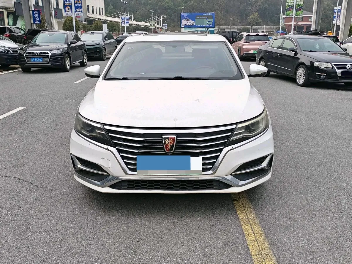 2018 Roewe i6 1.0T 125HP L3 7DCT,autocango,china used car exporter,china ev exporter,chinese used car exporter,chinese used ev exporter