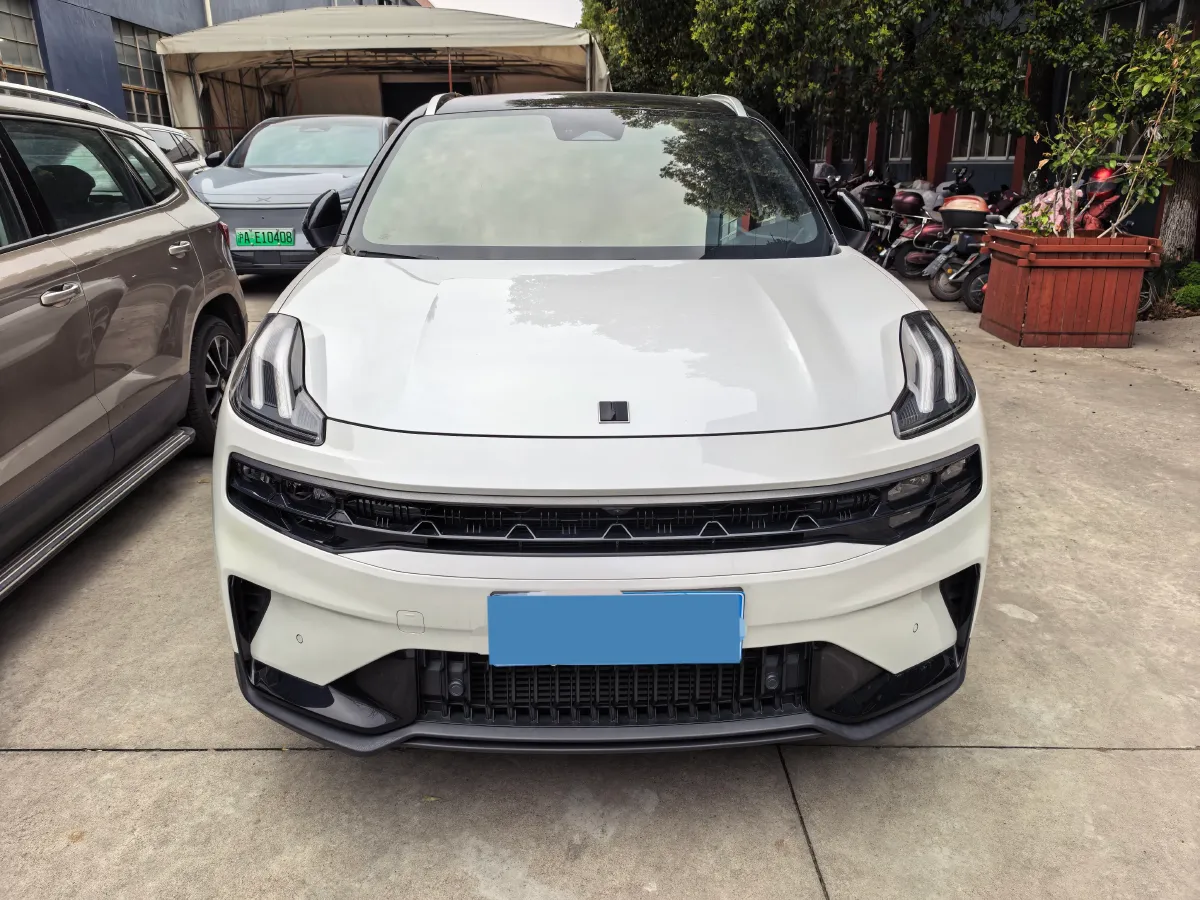 2023 LYNK&CO 06 1.5T 181HP L4 7DCT,autocango,china used car exporter,china ev exporter,chinese used car exporter,chinese used ev exporter