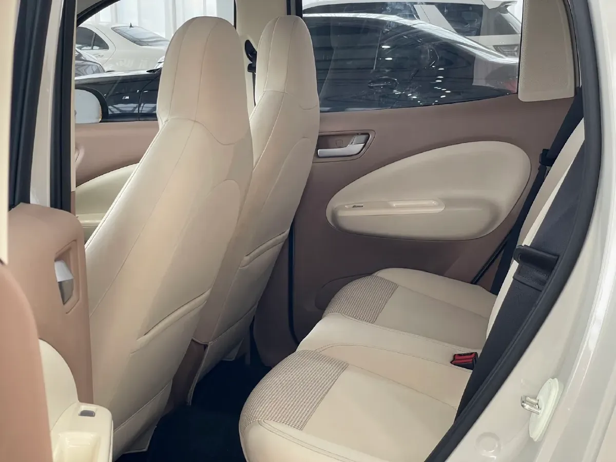 2025 WuLing HongGuang MINI EV BEV 16.2KWH,autocango,china used car exporter,china ev exporter,chinese used car exporter,chinese used ev exporter