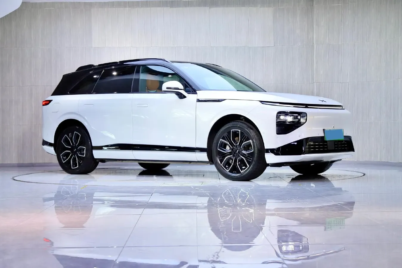 2025 Xpeng G9 BEV 79KWH,autocango,china used car exporter,china ev exporter,chinese used car exporter,chinese used ev exporter