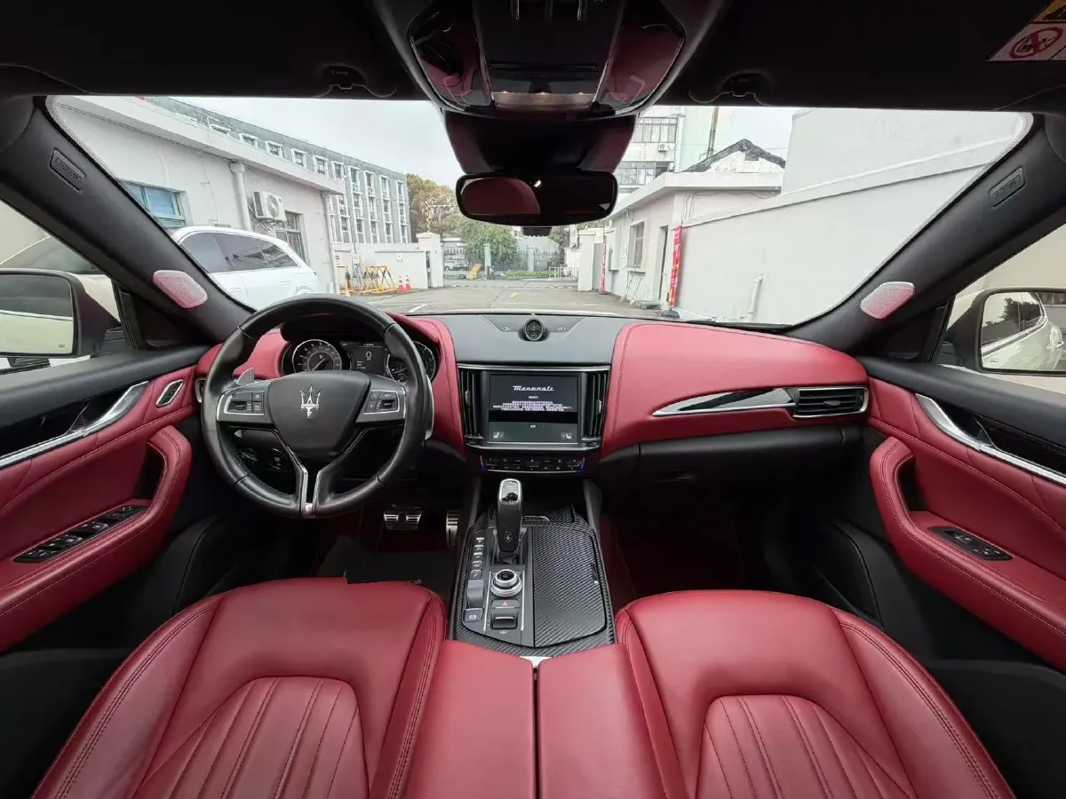 2021 Maserati Levante 3.0T 350HP V6 8AT,autocango,china used car exporter,china ev exporter,chinese used car exporter,chinese used ev exporter