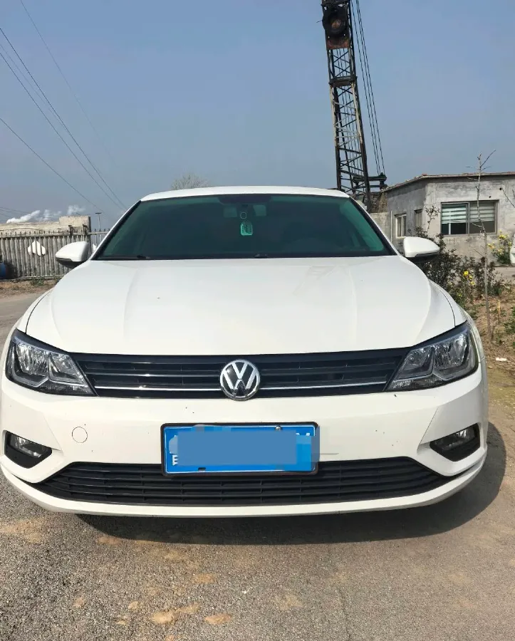 2018 Volkswagen Lamando 1.4T 131HP L4 5MT,autocango,china used car exporter,china ev exporter,chinese used car exporter,chinese used ev exporter