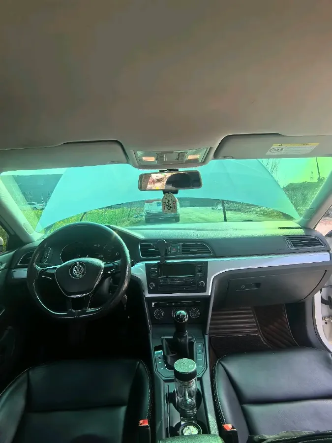 2018 Volkswagen Lamando 1.4T 131HP L4 5MT,autocango,china used car exporter,china ev exporter,chinese used car exporter,chinese used ev exporter