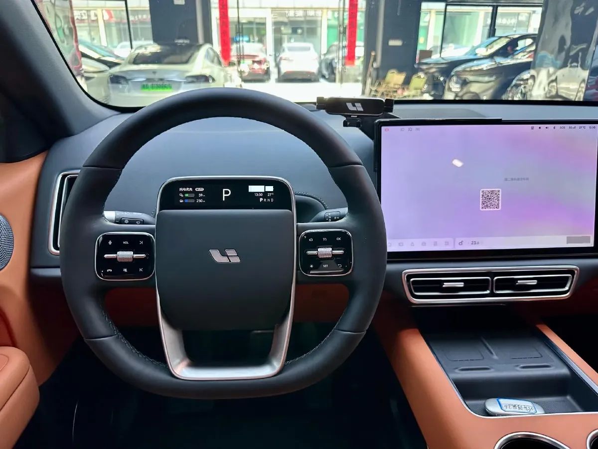 2025 Li L6 Range Extended 154HP L4 REEV,autocango,china used car exporter,china ev exporter,chinese used car exporter,chinese used ev exporter