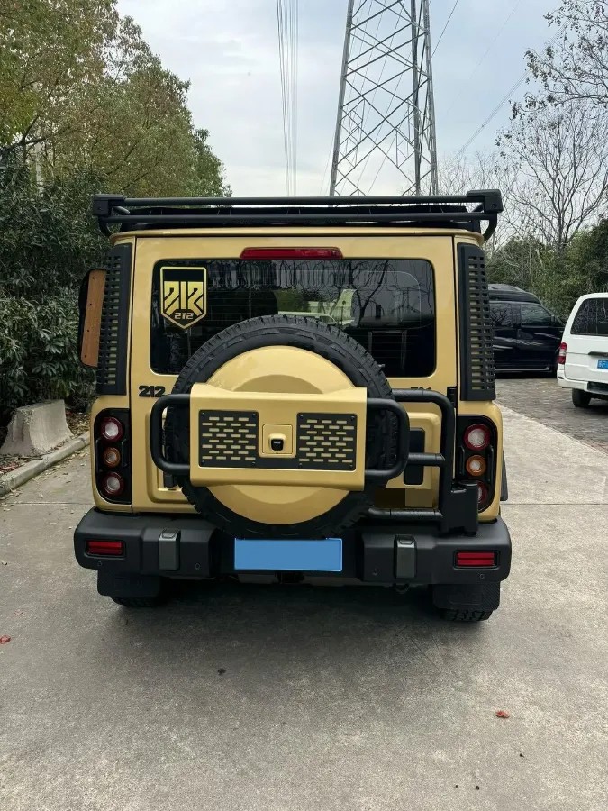 2025 212 212 T01 2.0T 252HP L4 8AT,autocango,china used car exporter,china ev exporter,chinese used car exporter,chinese used ev exporter