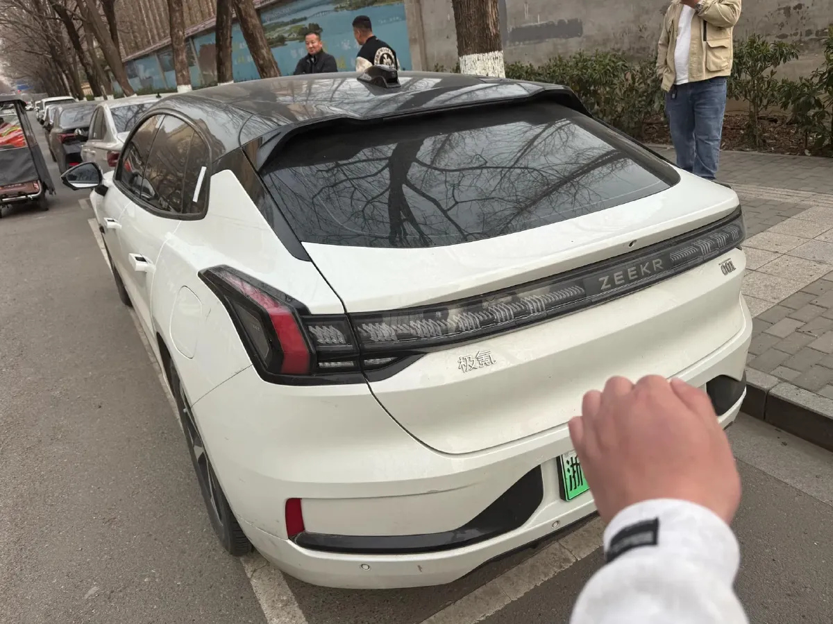 2022 Zeekr 001 BEV 100KWH,autocango,china used car exporter,china ev exporter,chinese used car exporter,chinese used ev exporter