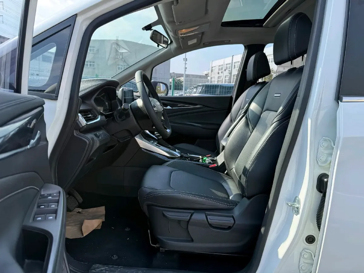 2021 MAXUS G50 1.5T 169HP L4 7DCT,autocango,china used car exporter,china ev exporter,chinese used car exporter,chinese used ev exporter