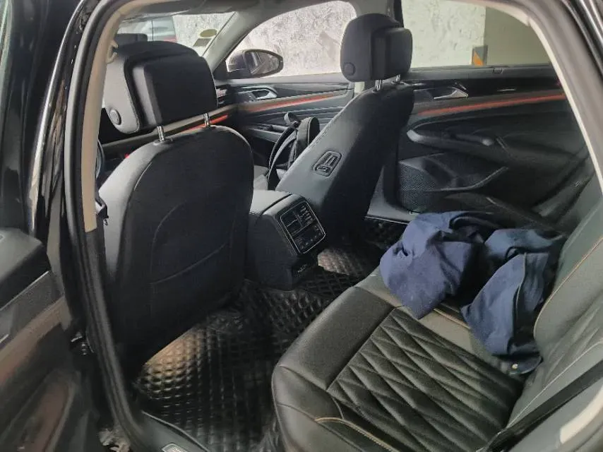 2020 Volkswagen Passat 2.0T 186HP L4 7DCT,autocango,china used car exporter,china ev exporter,chinese used car exporter,chinese used ev exporter