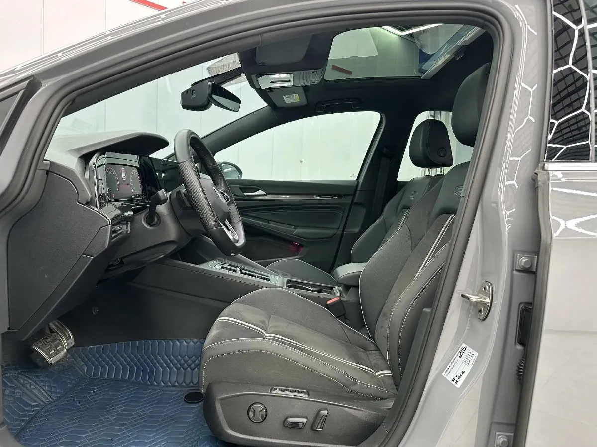 2021 Volkswagen Golf 1.4T 150HP L4 7DCT,autocango,china used car exporter,china ev exporter,chinese used car exporter,chinese used ev exporter