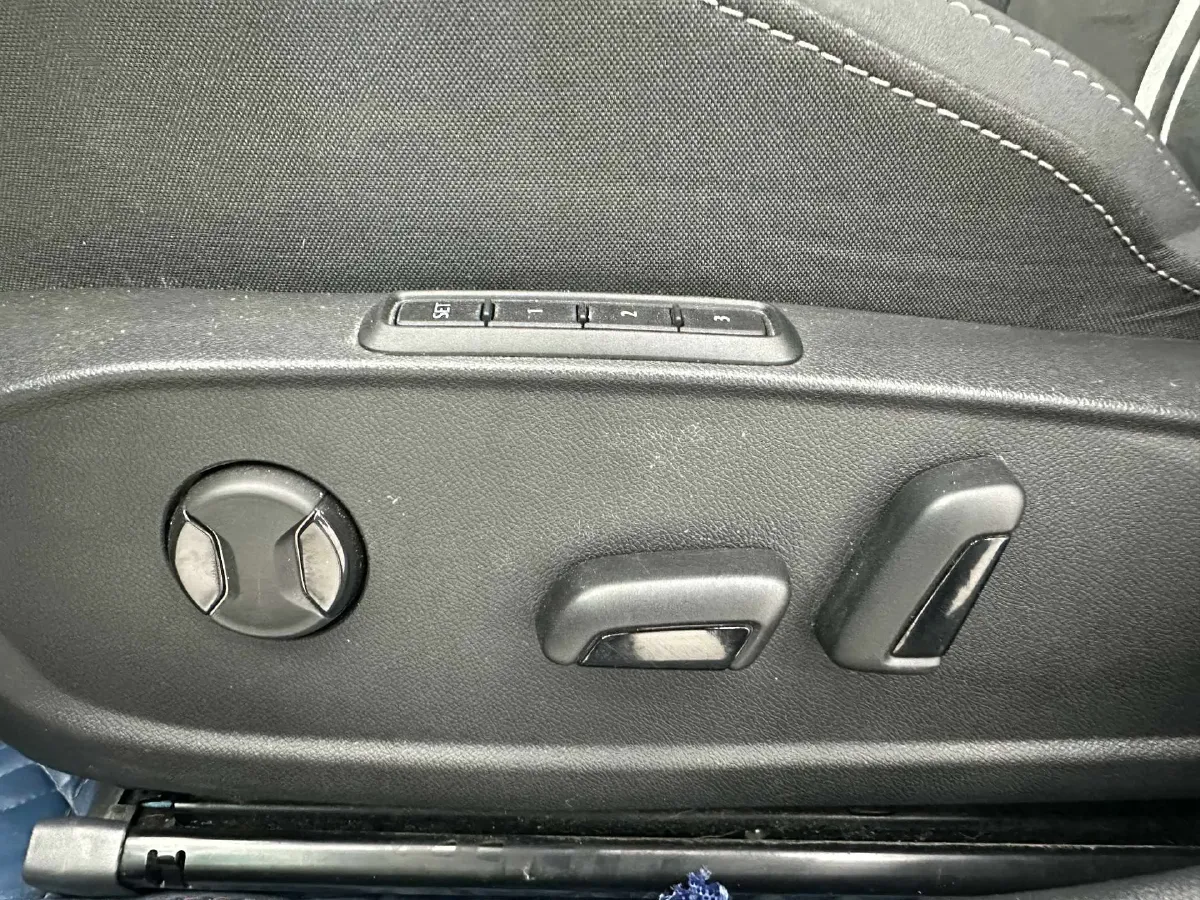 2021 Volkswagen Golf 1.4T 150HP L4 7DCT,autocango,china used car exporter,china ev exporter,chinese used car exporter,chinese used ev exporter