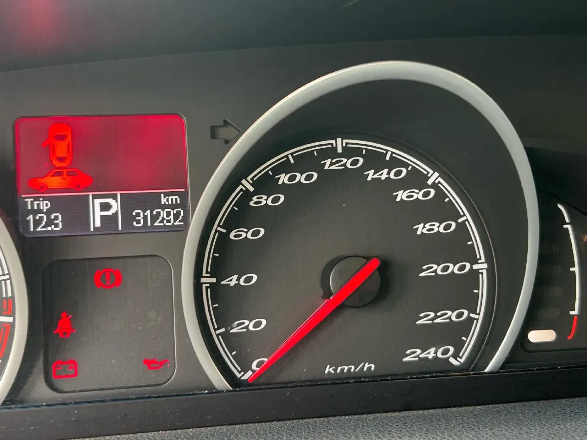 2012 MG MG6 1.8L 133HP L4 5AT,autocango,china used car exporter,china ev exporter,chinese used car exporter,chinese used ev exporter