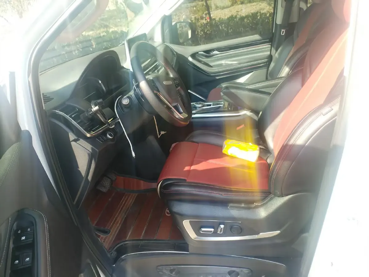 2020 MAXUS G20 2.0T 224HP L4 8AT,autocango,china used car exporter,china ev exporter,chinese used car exporter,chinese used ev exporter