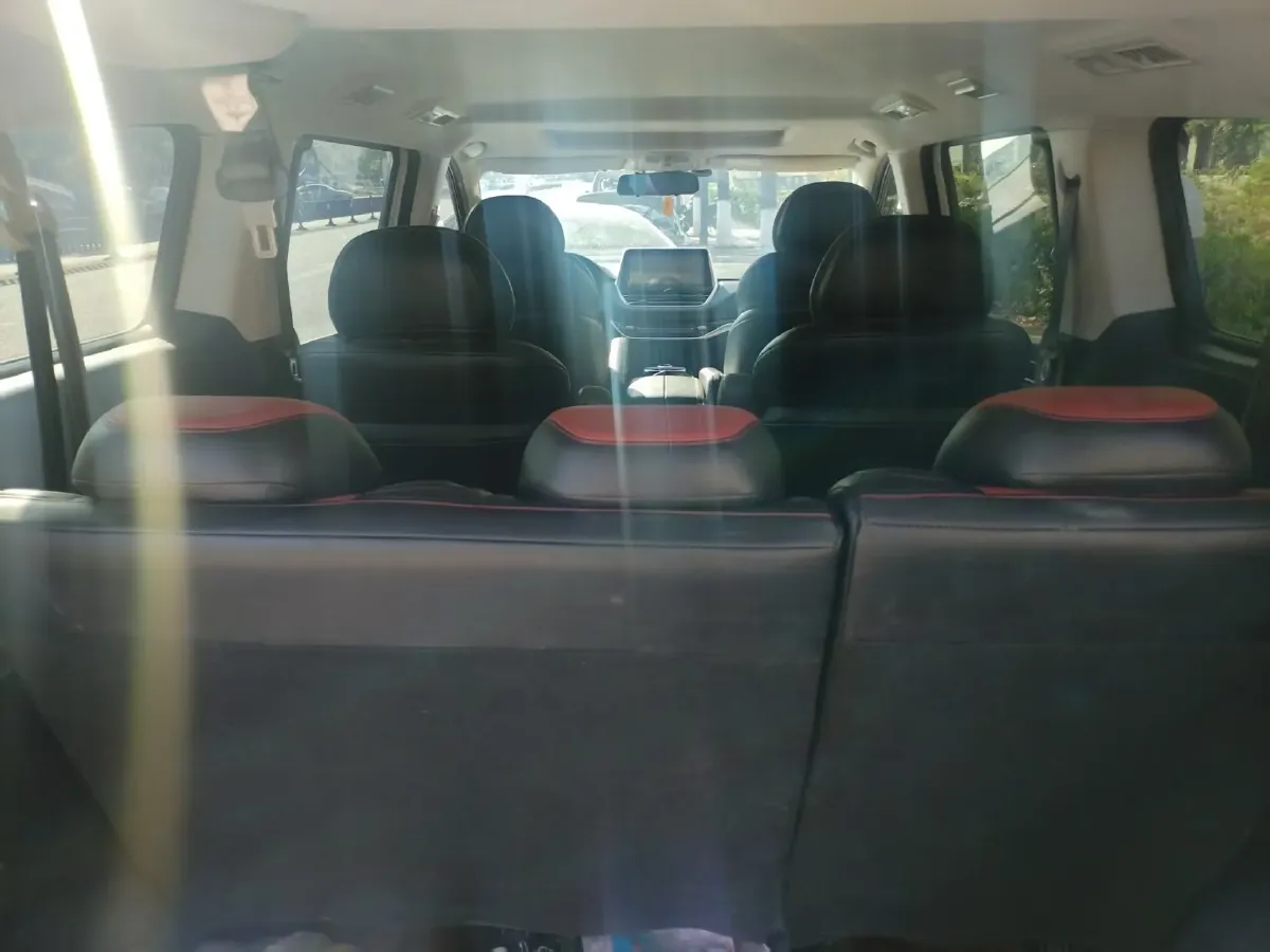 2020 MAXUS G20 2.0T 224HP L4 8AT,autocango,china used car exporter,china ev exporter,chinese used car exporter,chinese used ev exporter