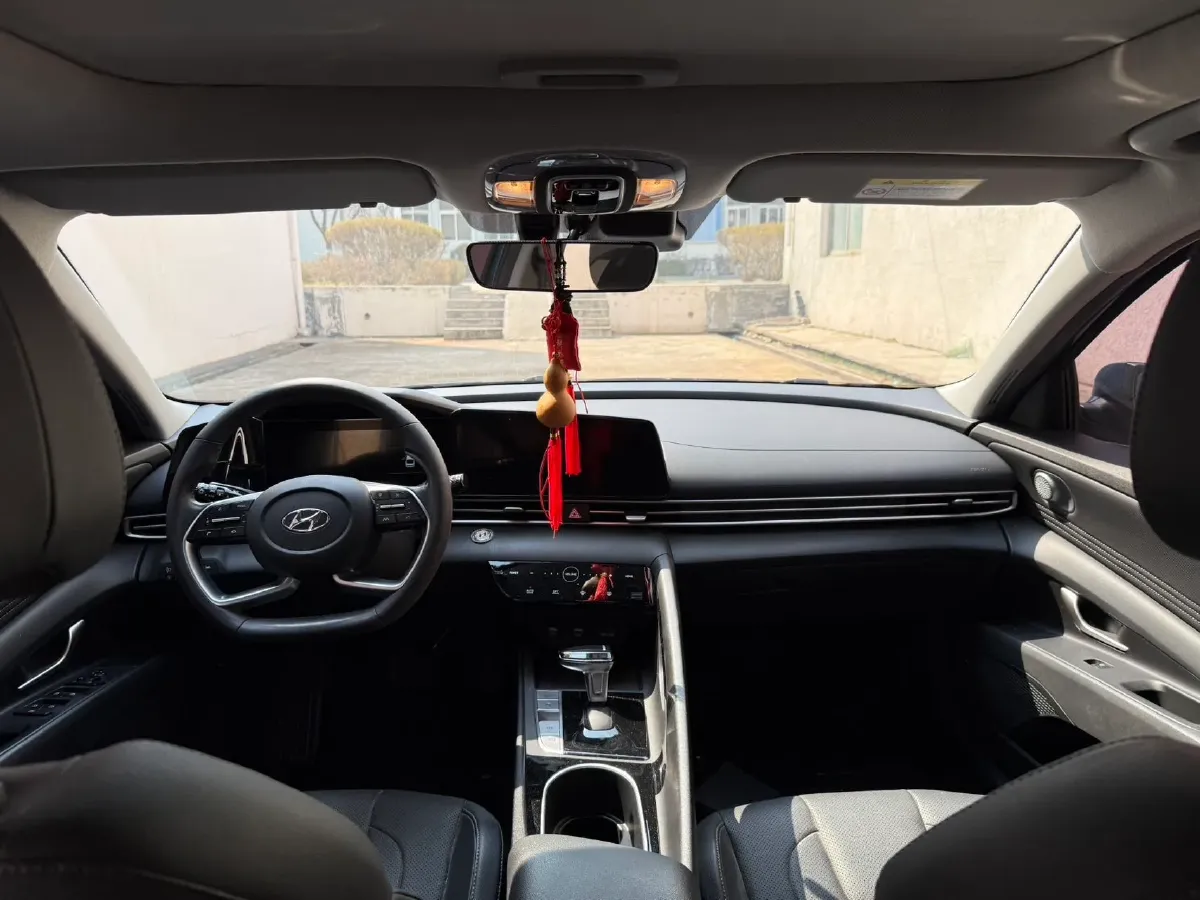 2021 Hyundai Elantra 1.5L 115HP L4 CVT,autocango,china used car exporter,china ev exporter,chinese used car exporter,chinese used ev exporter