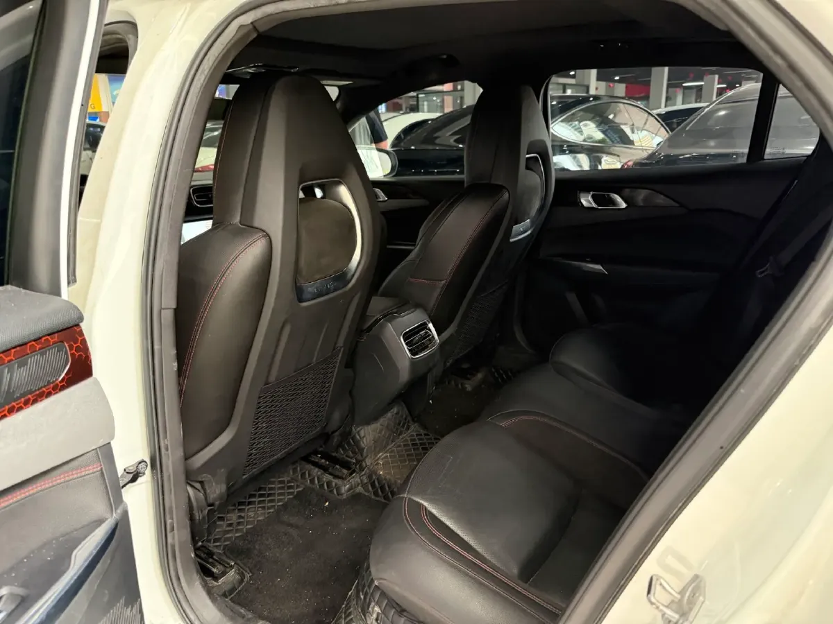 2019 Qoros 5 1.6T 197HP L4 7DCT,autocango,china used car exporter,china ev exporter,chinese used car exporter,chinese used ev exporter