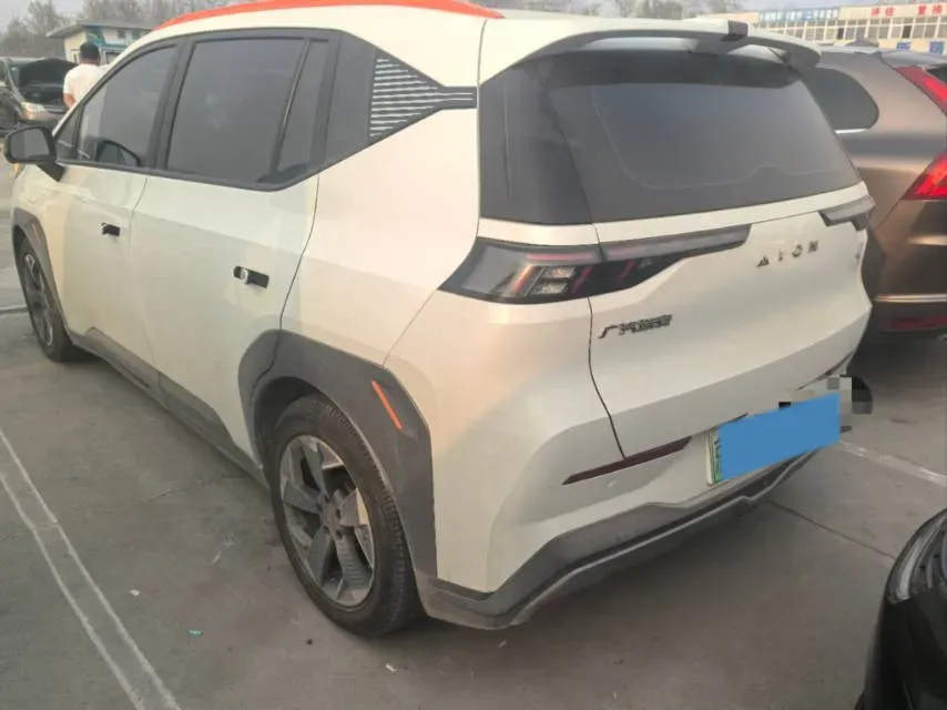 2022 Geely Okavango 1.8T 184HP L4 7DCT,autocango,china used car exporter,china ev exporter,chinese used car exporter,chinese used ev exporter