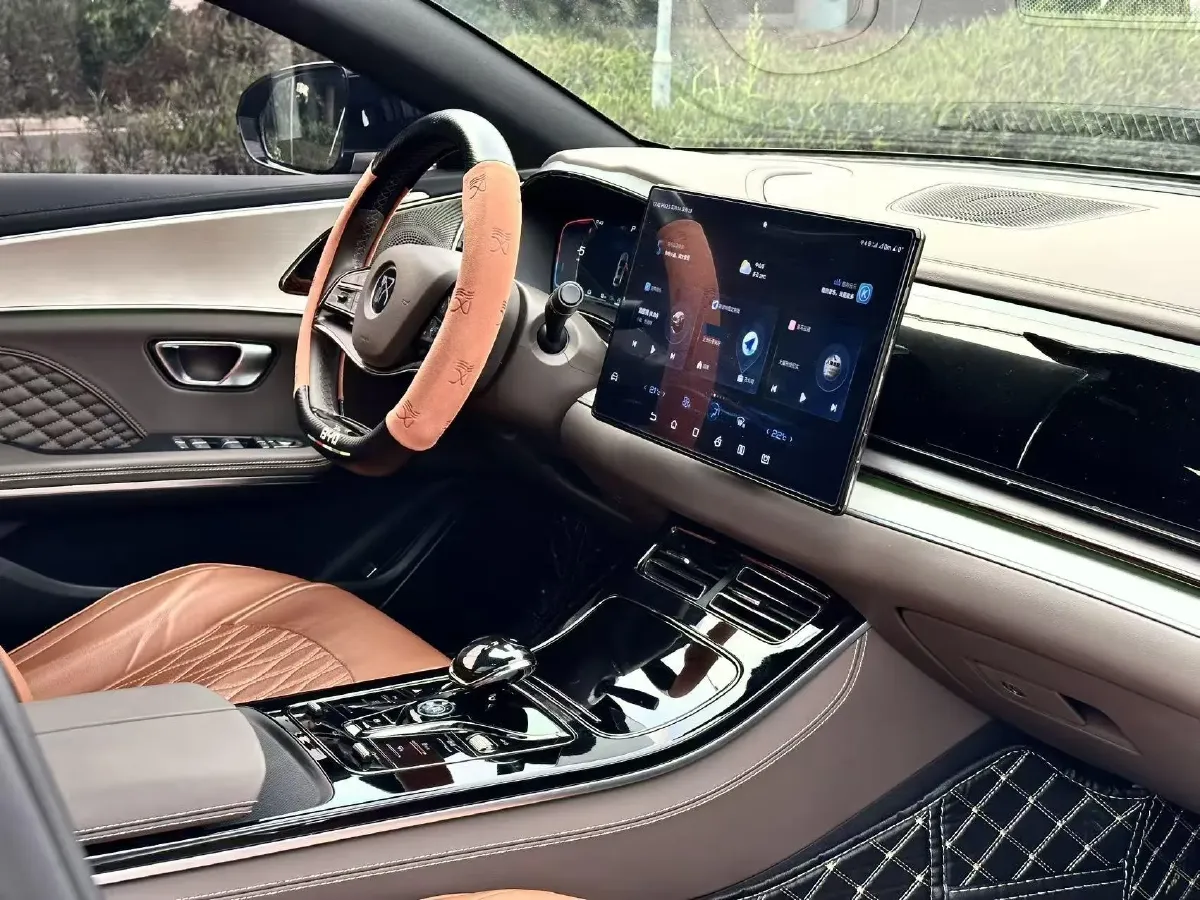 2023 BYD Han 1.5T 139HP L4 E-CVT PHEV 18.316KWH,autocango,china used car exporter,china ev exporter,chinese used car exporter,chinese used ev exporter