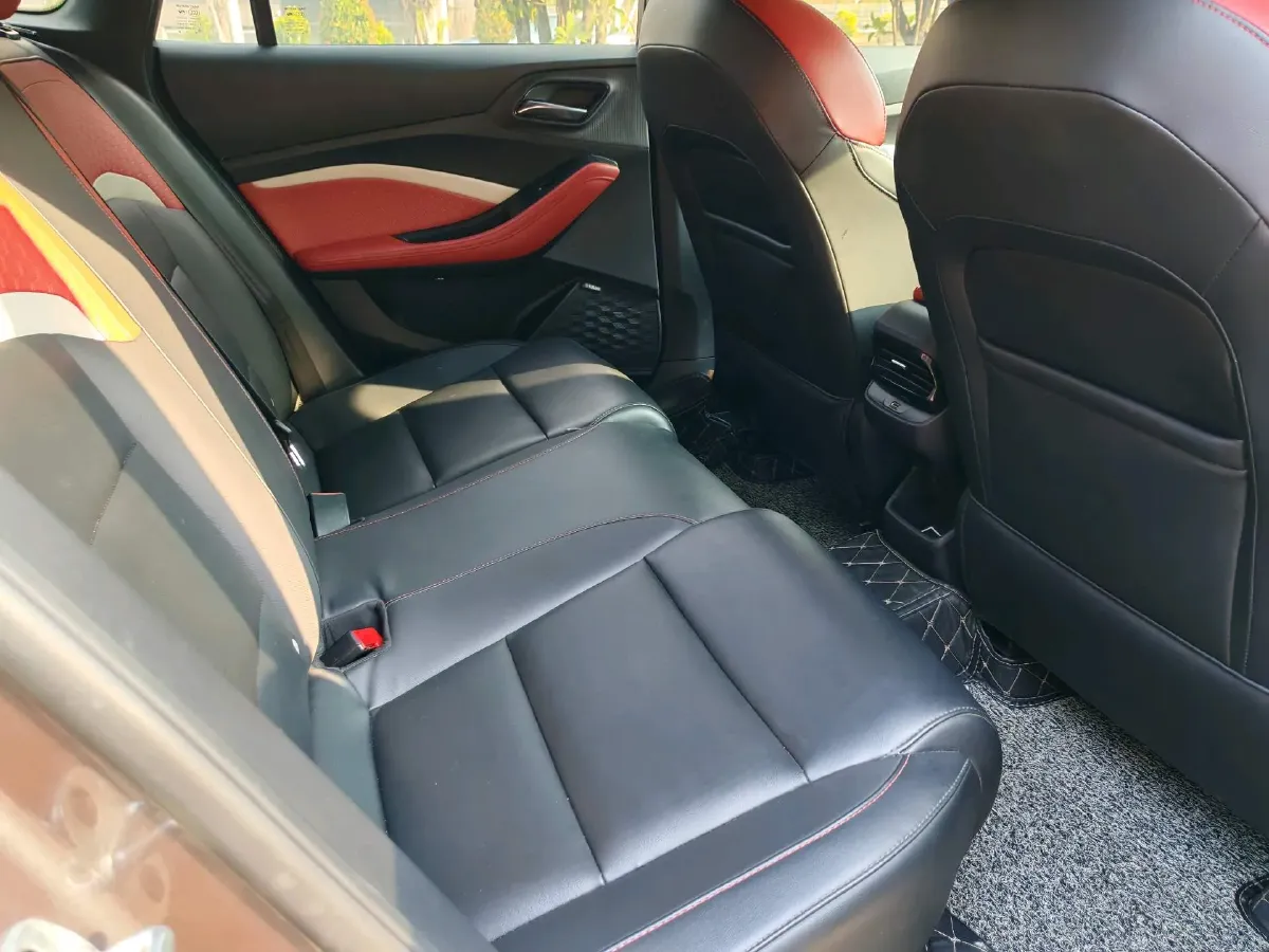 2021 MG 5 1.5T 173HP L4 7DCT,autocango,china used car exporter,china ev exporter,chinese used car exporter,chinese used ev exporter