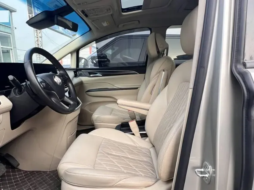 2022 Buick GL8 2.0T 237HP L4 9AT,autocango,china used car exporter,china ev exporter,chinese used car exporter,chinese used ev exporter