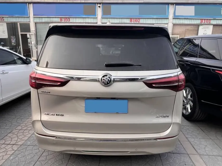 2022 Buick GL8 2.0T 237HP L4 9AT,autocango,china used car exporter,china ev exporter,chinese used car exporter,chinese used ev exporter