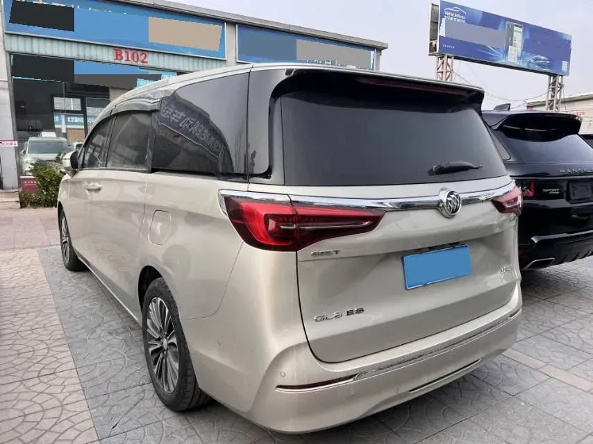 2022 Buick GL8 2.0T 237HP L4 9AT,autocango,china used car exporter,china ev exporter,chinese used car exporter,chinese used ev exporter