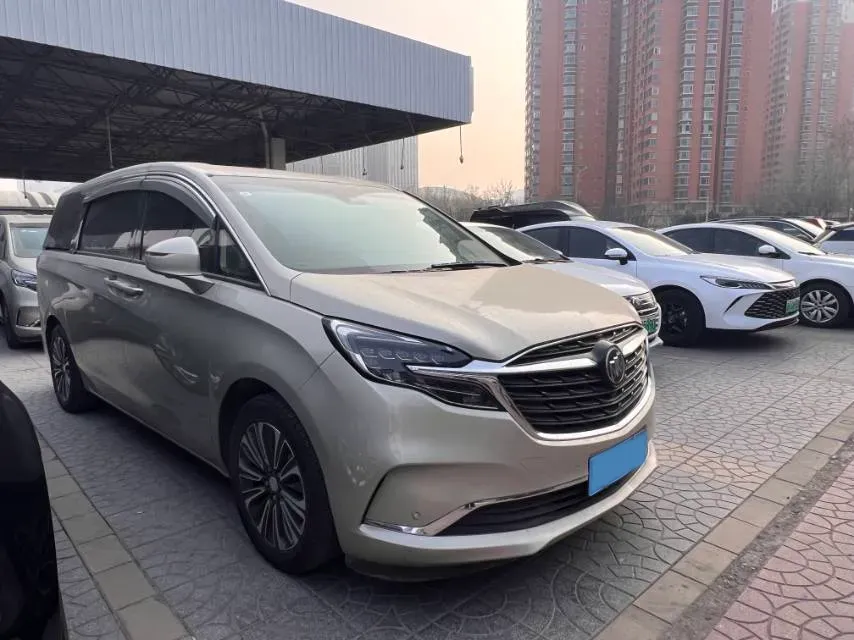 2022 Buick GL8 2.0T 237HP L4 9AT,autocango,china used car exporter,china ev exporter,chinese used car exporter,chinese used ev exporter
