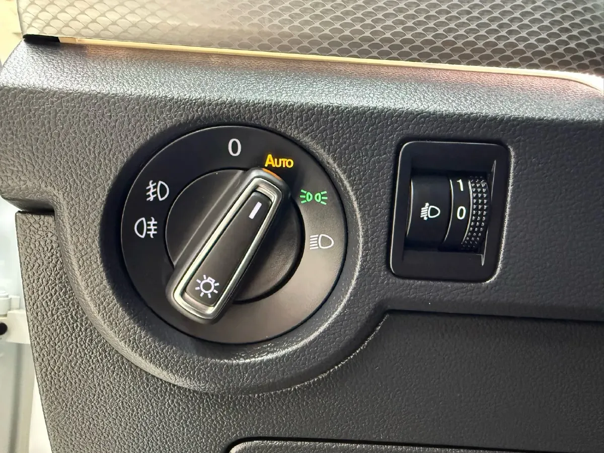 2021 Volkswagen Tacqua 1.5L 113HP L4 6AT,autocango,china used car exporter,china ev exporter,chinese used car exporter,chinese used ev exporter