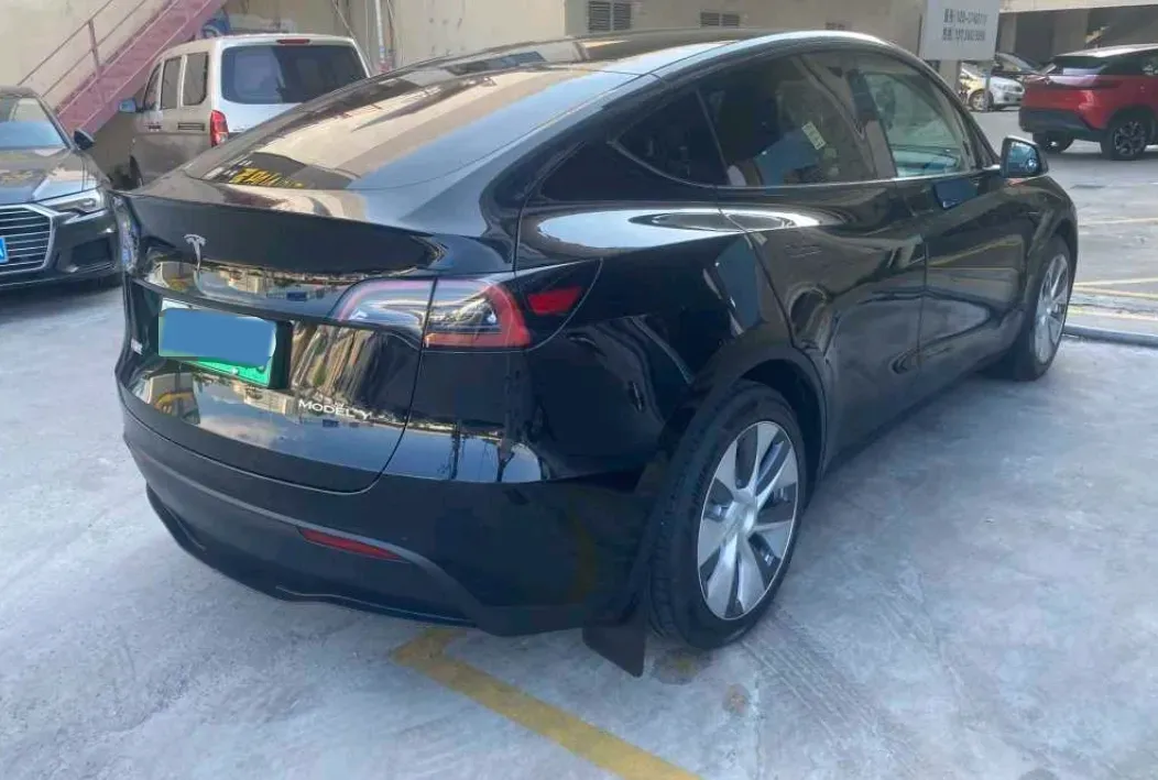 2022 Tesla Model Y BEV 60KWH,autocango,china used car exporter,china ev exporter,chinese used car exporter,chinese used ev exporter