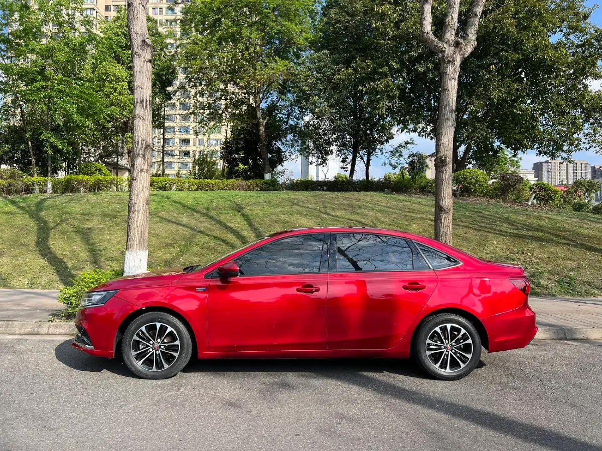 2019 Roewe i6 1.6L 125HP L4 CVT,autocango,china used car exporter,china ev exporter,chinese used car exporter,chinese used ev exporter